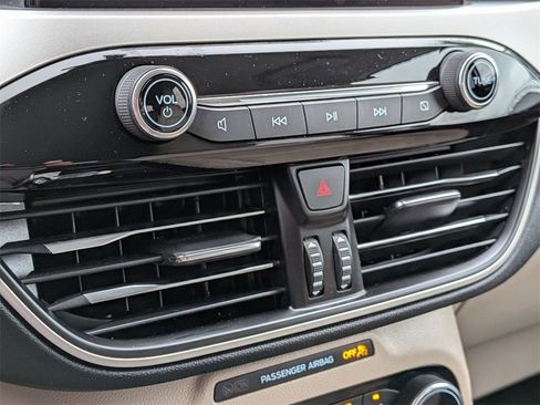 Used 2022 Ford Escape SEL w/ Technology Package image 15