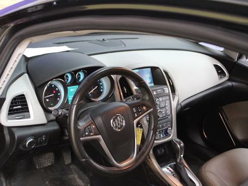 Used 2017 Buick Verano Convenience FWD image 14