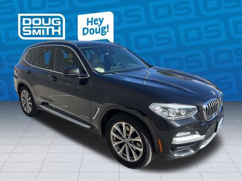 Used 2018 BMW X3 xDrive30i image 7
