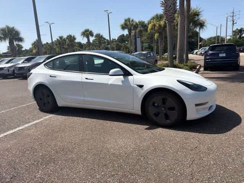 Used 2023 Tesla Model 3 Standard Range RWD image 10
