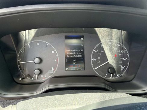 Used 2024 Toyota Corolla Cross LE FWD image 34