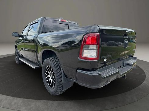 Used 2019 RAM 1500 Big Horn AWD/4WD image 3