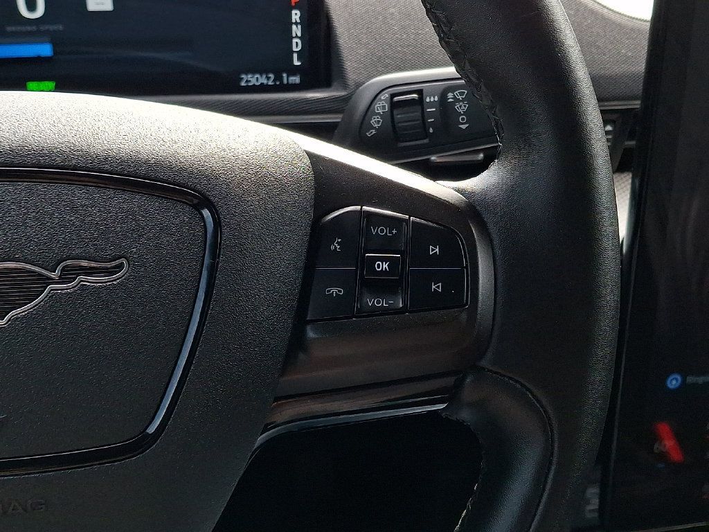 Certified 2022 Ford Mustang Mach-E Select RWD image 21