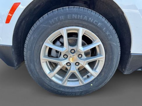 Used 2022 Chevrolet Equinox LT image 13