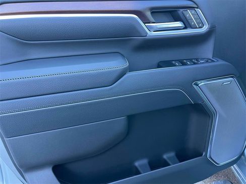 New 2026 GMC Sierra 2500 Denali w/ Denali Reserve Package image 17