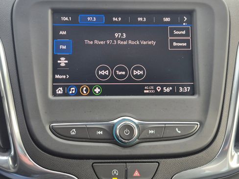 Used 2024 Chevrolet Equinox LT image 6