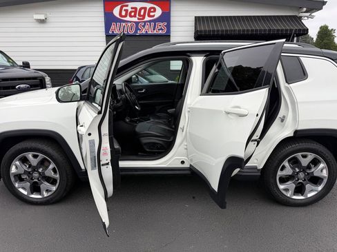 Used 2020 Jeep Compass Limited FWD image 17