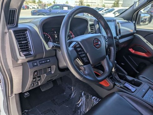 Used 2023 Nissan Frontier PRO-4X w/ Pro-4X Premium Package AWD/4WD image 10
