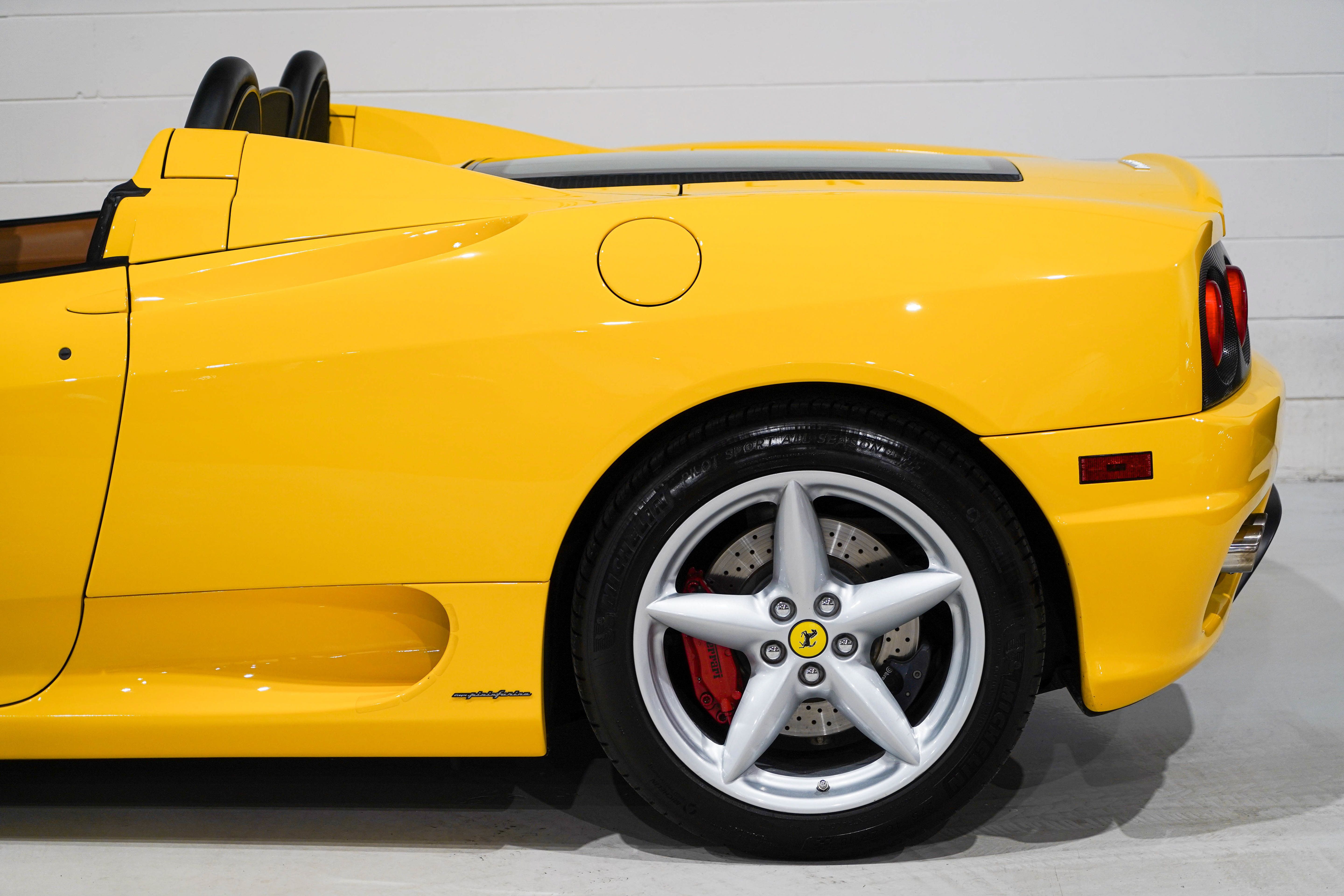 Used 2002 Ferrari 360 Spider RWD image 35