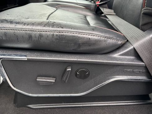 Used 2024 Ford F350 Lariat image 18