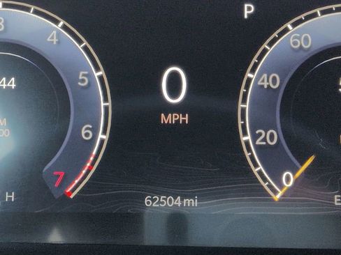 Used 2024 Jeep Grand Cherokee L Laredo image 30