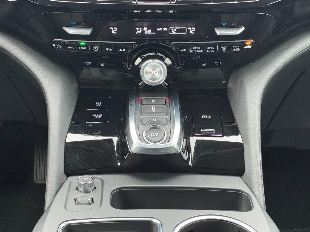 Certified 2026 Acura MDX w/ Technology Package AWD/4WD image 19