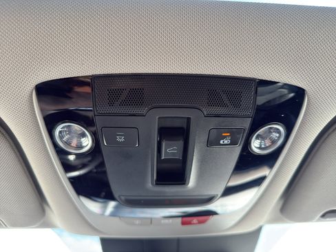 Used 2023 Kia Sorento SX Prestige AWD/4WD image 23