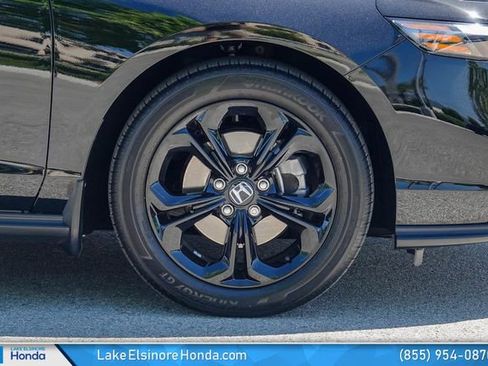 Certified 2025 Honda Accord SE image 8