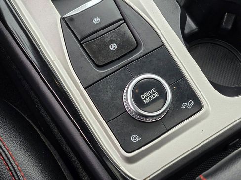 Used 2023 Ford Explorer ST-Line w/ Class IV Trailer Tow Package image 32