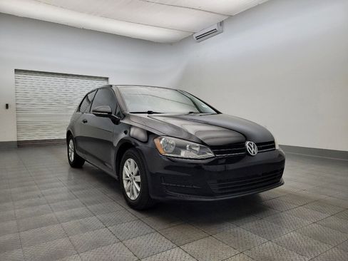 Used 2015 Volkswagen Golf S image 13