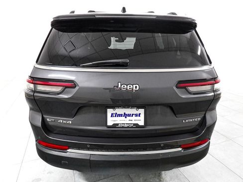 Used 2022 Jeep Grand Cherokee L Limited AWD/4WD image 6