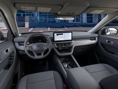 New 2026 Ford Explorer Active RWD image 9
