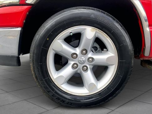 Used 2007 Dodge Ram 1500 Truck SLT image 11