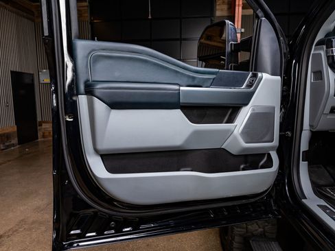 Used 2024 Ford F250 Limited w/ FX4 Off-Road Package image 36