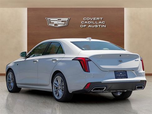Used 2026 Cadillac CT4 Premium Luxury image 6