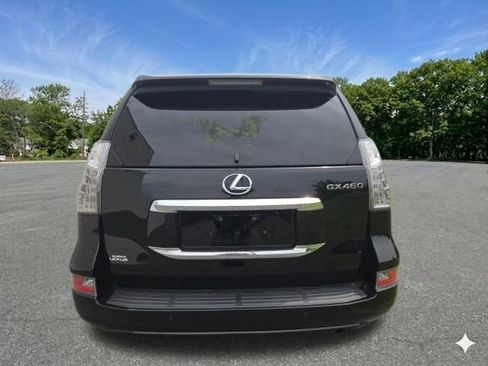 Used 2018 Lexus GX 460 Luxury AWD/4WD image 7