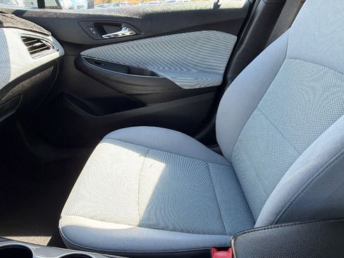 Used 2019 Chevrolet Cruze LS w/ LS Fleet Convenience Package FWD image 12