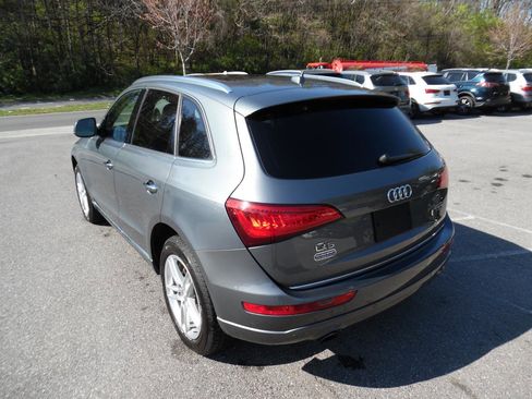 Used 2015 Audi Q5 2.0T Premium Plus w/ Technology Package image 3