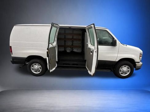 Used 2013 Ford E-250 and Econoline 250 w/ PWR Group RWD image 9