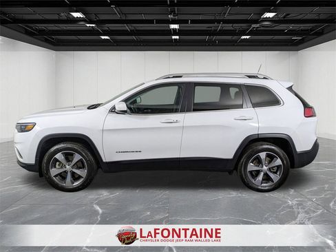 Used 2019 Jeep Cherokee Limited image 2