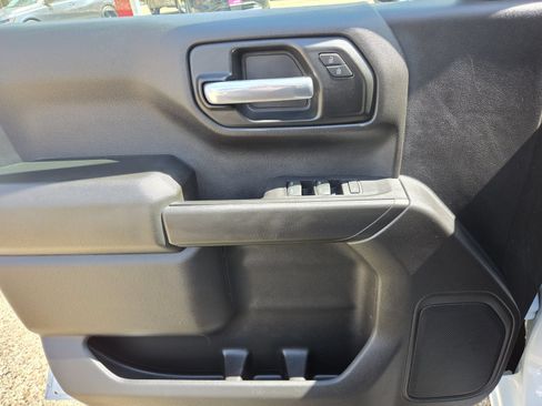 Used 2019 GMC Sierra 1500 2WD Crew Cab image 14