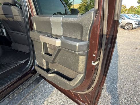 Used 2018 Ford F150 XLT w/ Equipment Group 302A Luxury AWD/4WD image 20