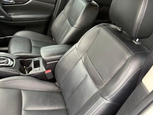 Certified 2022 Nissan Rogue Sport SL AWD/4WD image 34