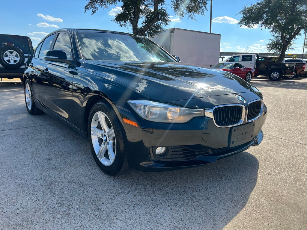 Used 2013 BMW 328i Sedan RWD image 1