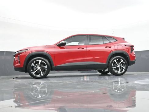 New 2026 Chevrolet Trax RS w/ Driver Confidence Package FWD image 48