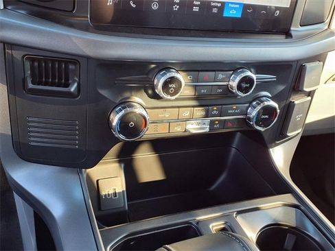 New 2025 Ford F150 Lightning XLT image 13