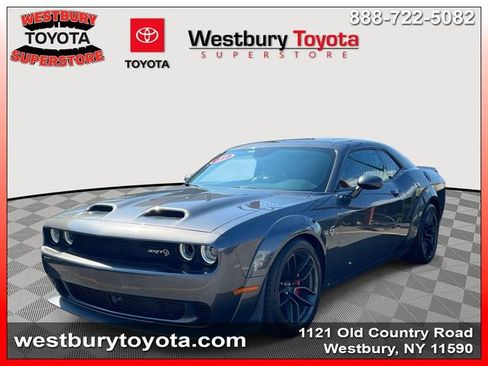 Used 2023 Dodge Challenger SRT Hellcat RWD image 5