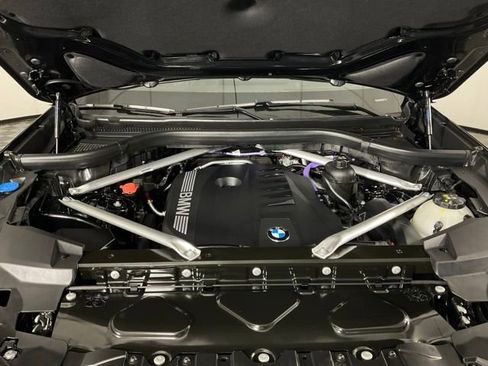 Certified 2025 BMW X5 xDrive40i image 44