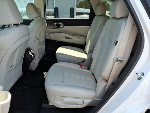 New 2026 Kia Sorento SX FWD image 9