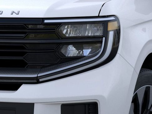 New 2026 Ford Expedition Max Platinum AWD/4WD image 18
