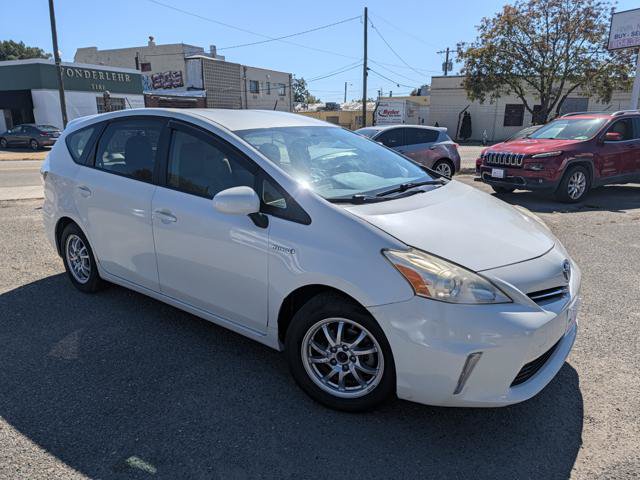 Used 2014 Toyota Prius V Three FWD image 18