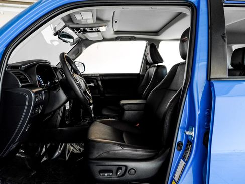 Used 2019 Toyota 4Runner TRD Pro AWD/4WD image 3