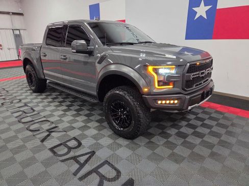 Used 2020 Ford F150 Raptor w/ Equipment Group 802A Luxury image 24