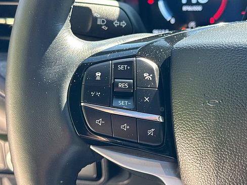 Certified 2026 Ford Explorer Platinum AWD/4WD image 36