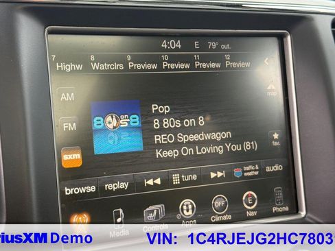 Used 2017 Jeep Grand Cherokee Summit image 40