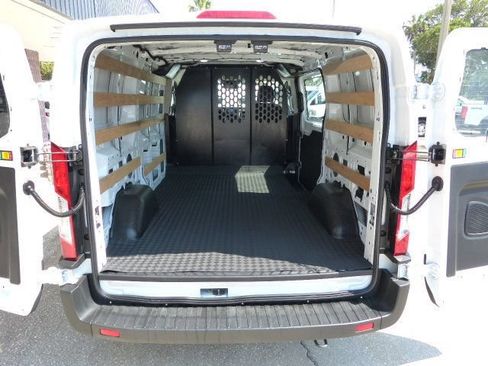 Used 2025 Ford Transit 250 Low Roof w/ Exterior Upgrade Package RWD image 15