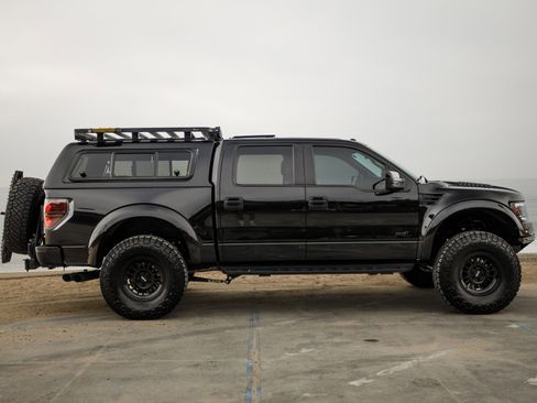 Used 2013 Ford F150 Raptor w/ Luxury Equipment Group image 6