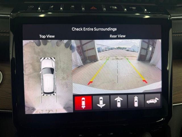 Used 2021 Jeep Grand Cherokee L Summit w/ Luxury Tech Group V AWD/4WD image 18