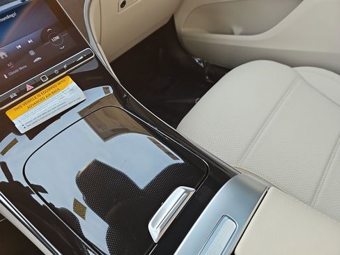 New 2026 Mercedes-Benz GLC 300 image 26