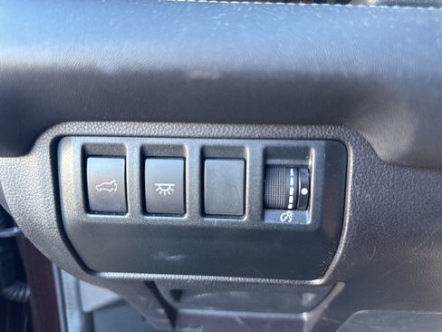 Used 2023 Subaru Ascent Touring image 16